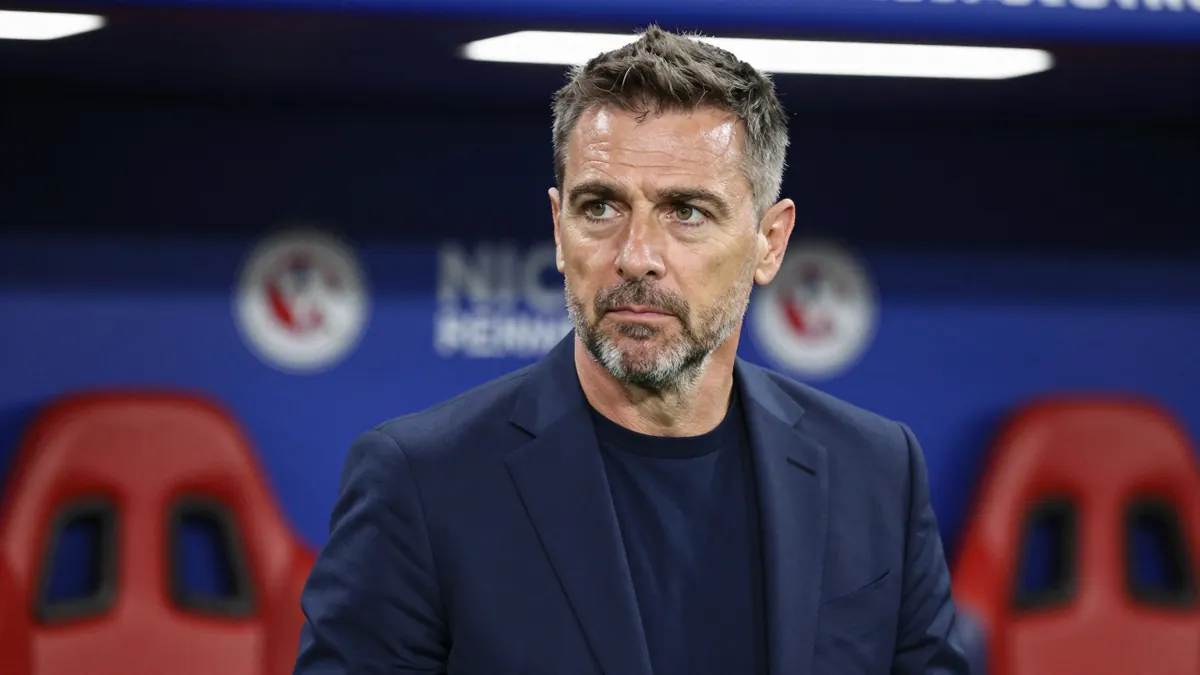 Alan Reynolds urges boldness ahead of Midtjylland clash